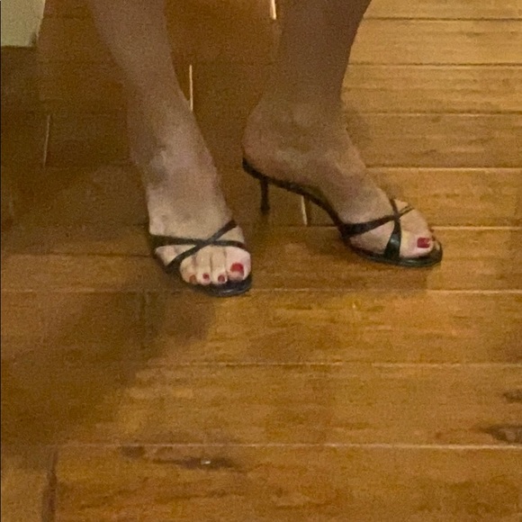 Jimmy Choo kitten heel mule sandals in black 39 - Picture 8 of 8